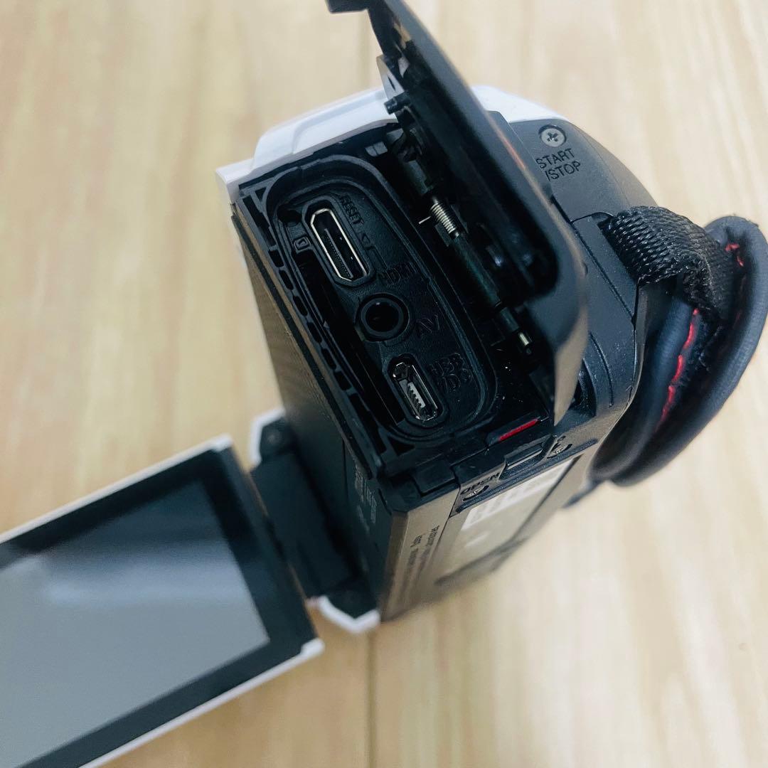 に*·様 【美品】 JVC Everio GZ-E60﻿ ビデオカメラ 動作確認