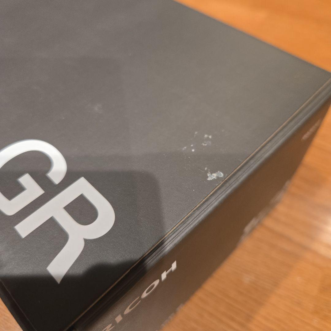 RICOH GR3 カバー、アダプター等付属品多数