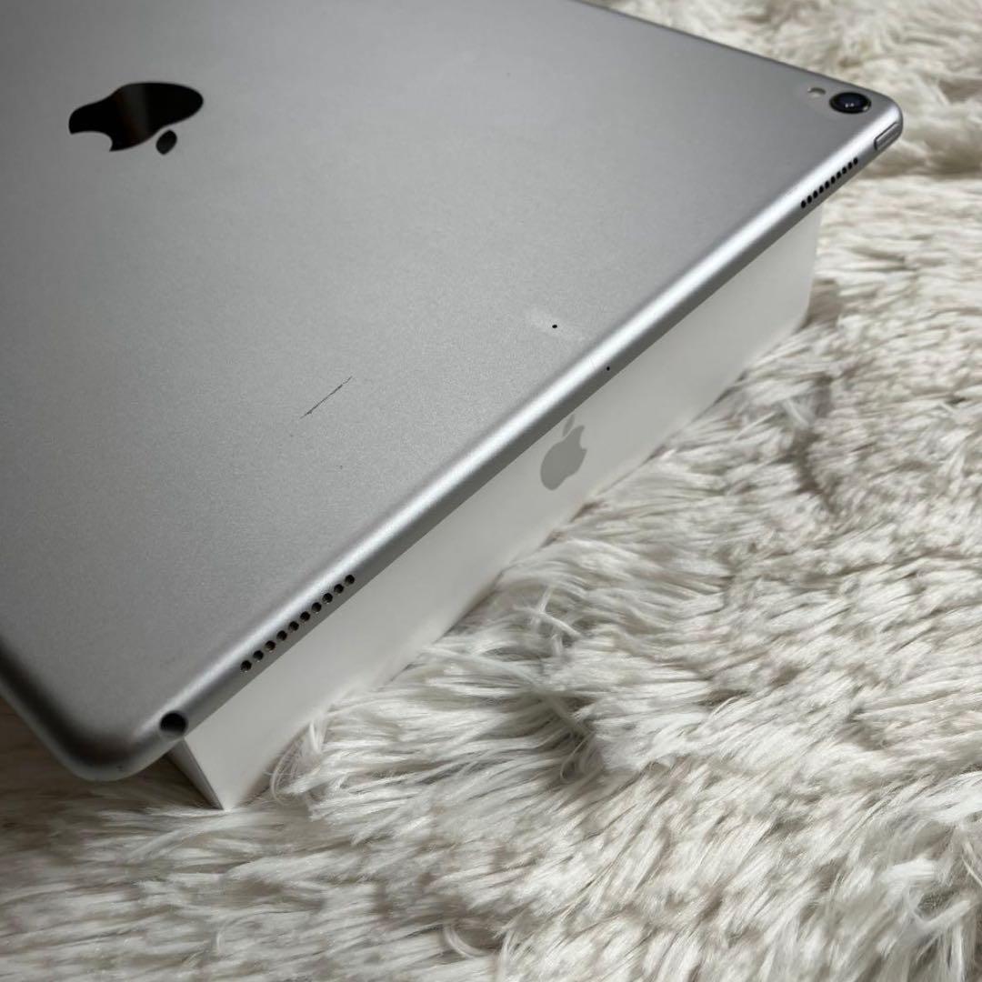 【早い者勝ち】iPad Pro 12.9 第2世代 256GB 【すぐ発送】
