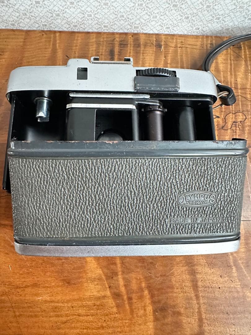 オリンパス 三光ペン 初代クローム シャッター動作確認済み フィルムカメラ