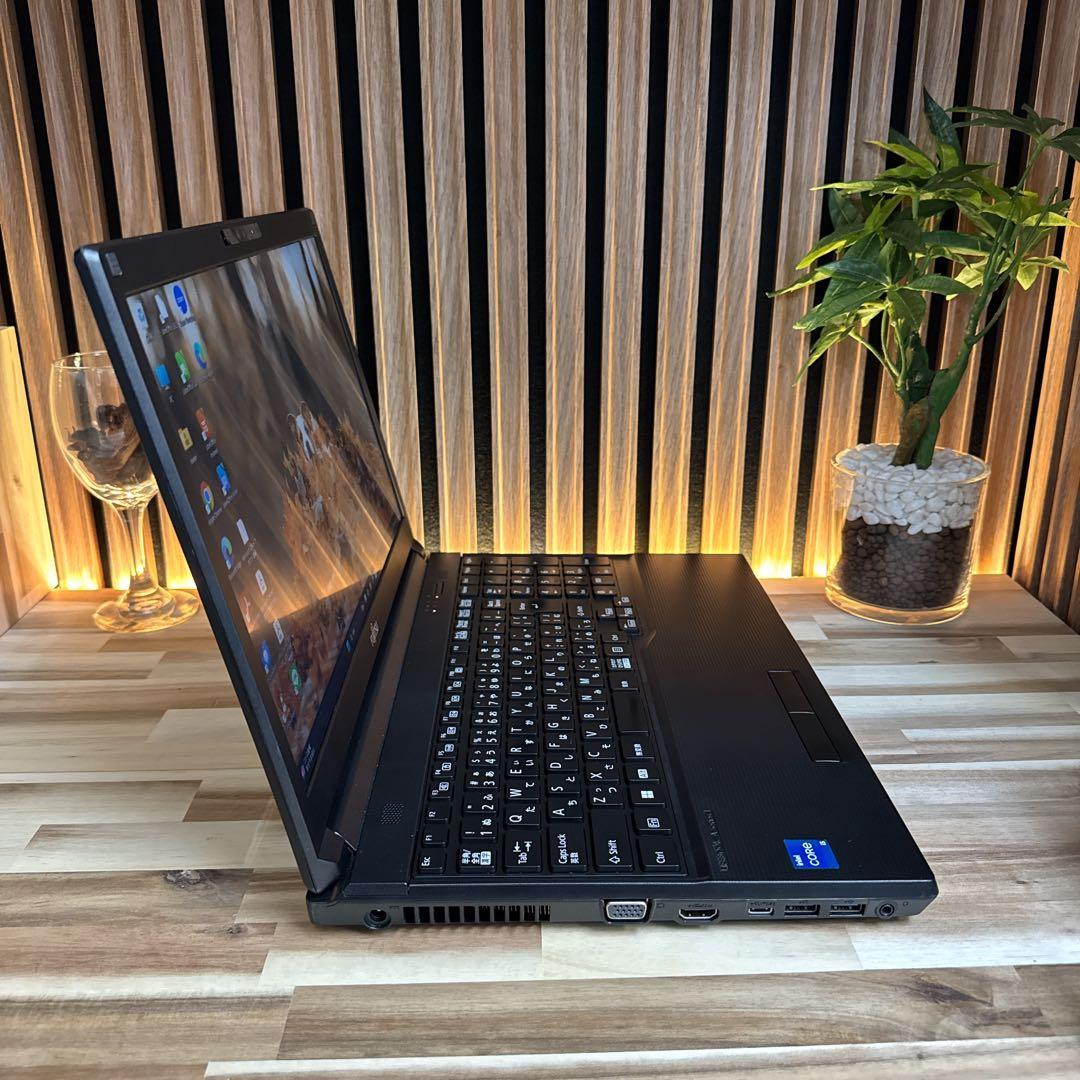 新型2022年式‼️LIFEBOOK A5512☘FHD☘️第12世代☘ノートPC