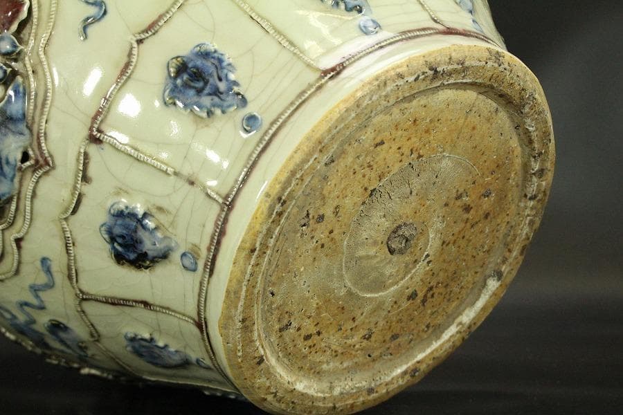 中国美術 纏枝蓮花貼 装飾 壷 高32cm(ZE729)