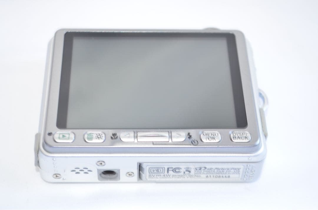 ★良品★ 富士フィルム FUJIFILM FinePix V10