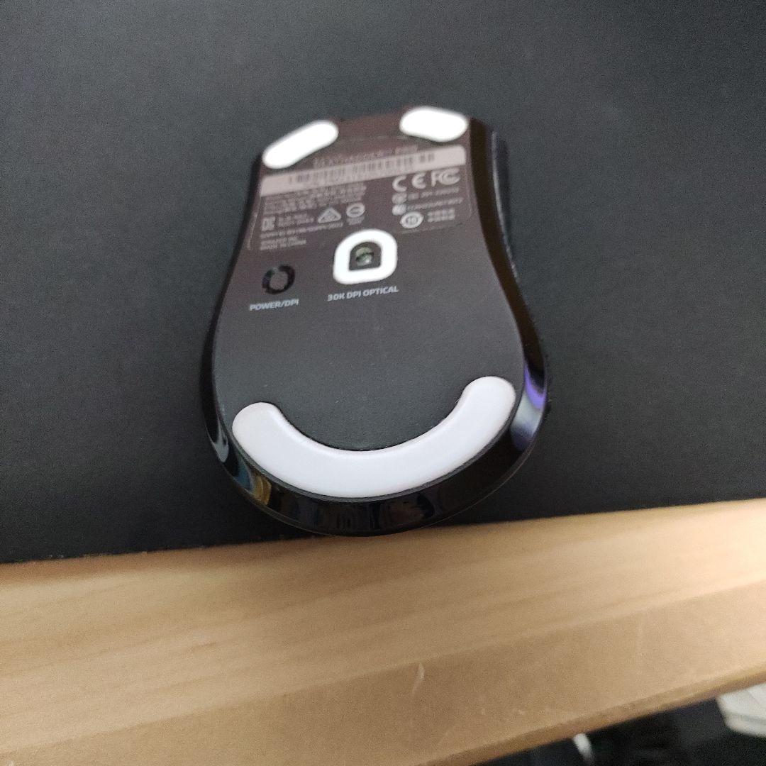Razer DEATHADDER V3 PRO 本体