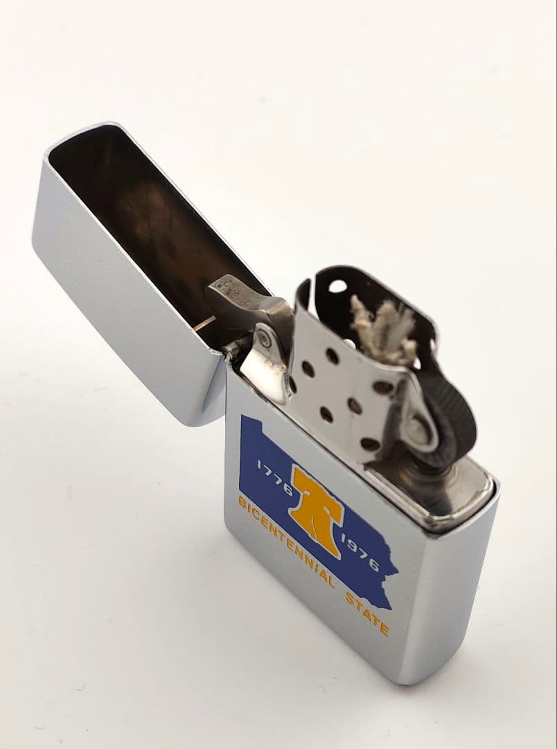 ビンテージ　Zippo 1975年製　未使用