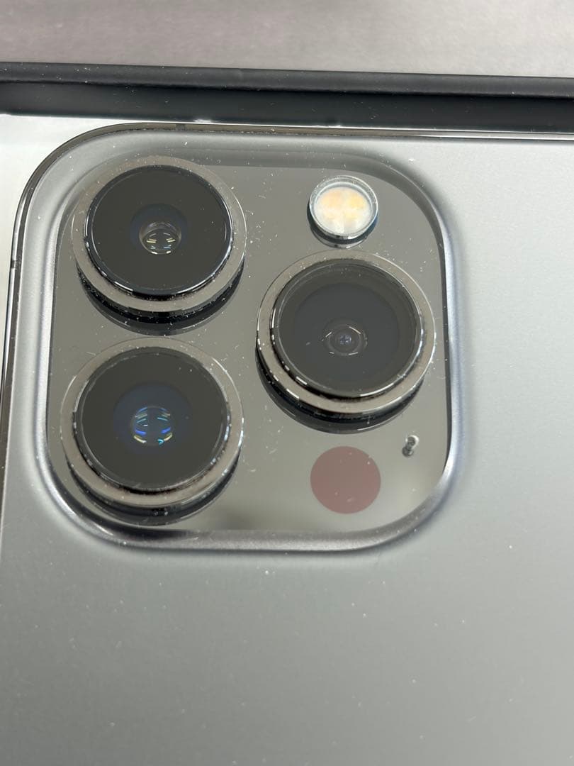☆Saaa☆Apple iPhone 13 Pro 黒