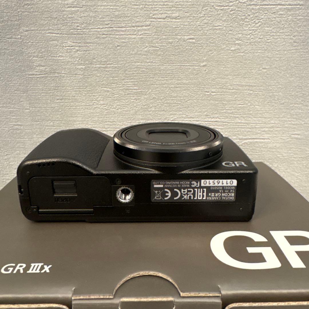【ショット数1026枚・極美品】RICOH GR IIIx 付属品未使用・元箱有
