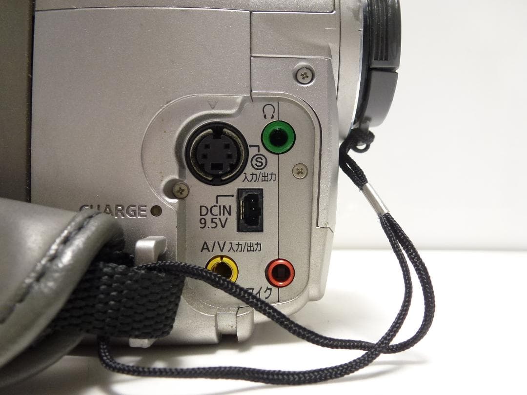 希少　大人気　動作品　キャノンビデオカメラ　ＤＭ-ＦＶ2　Mini DV