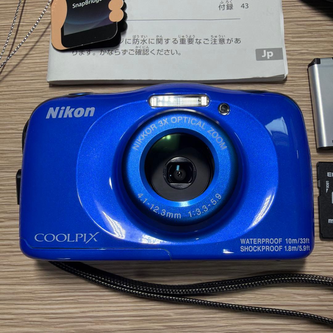 ニコン　クールピクスW100