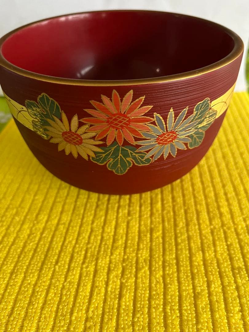 漆器 椀 絵柄 金箔装飾