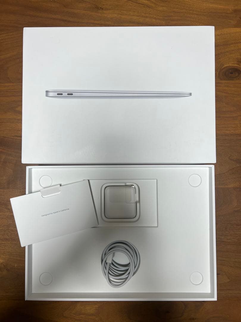 未使用に近い❗️ MacBook Air 2020 M1チップ 16GB　シルバー