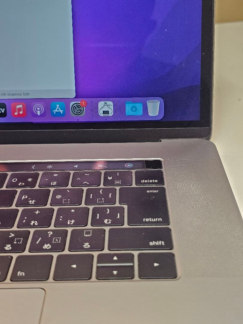 MacBook Pro 15インチ2016/Core i7/16GB/512GB