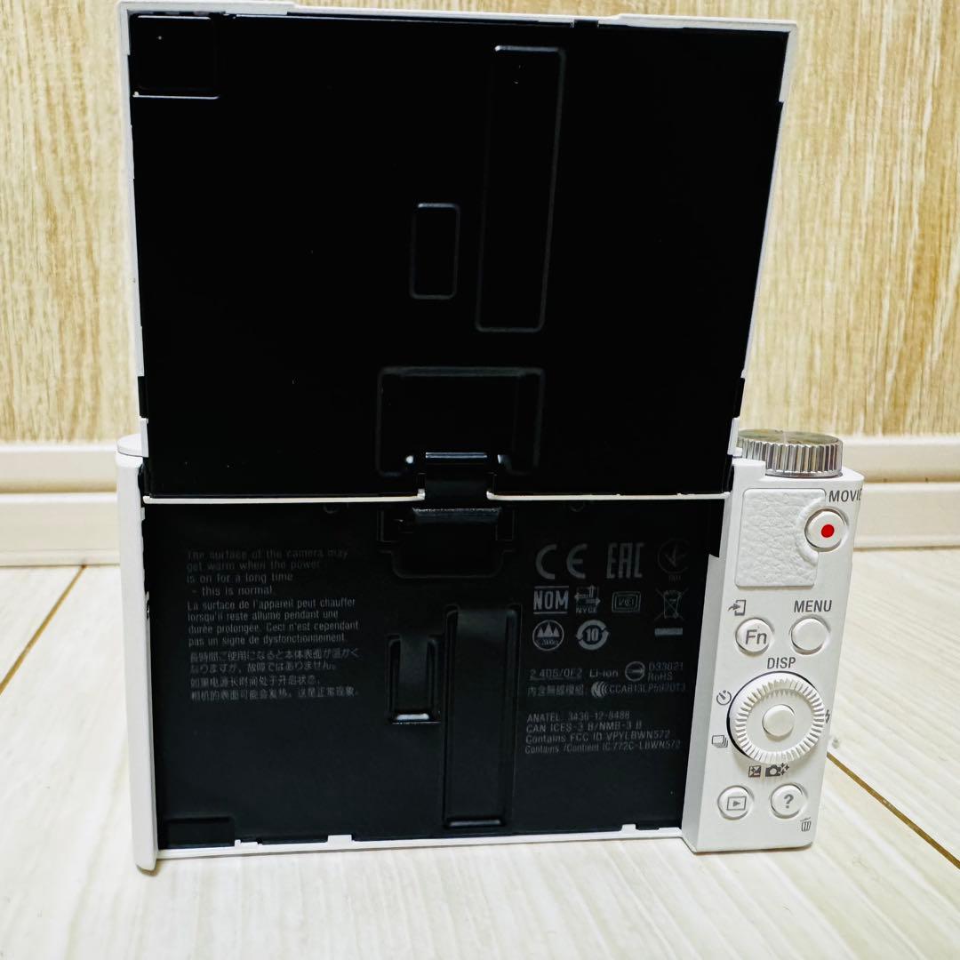 ソニー　カメラ　DCS-WX500