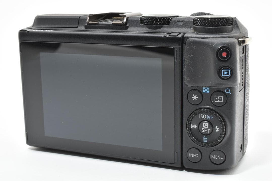 美品 CANON EOS M3 EF-M 15-45mm IS STM レンズ