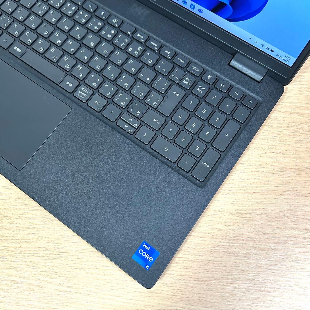 美品 DELL Latitude 3520 i5 16GB Office 15型