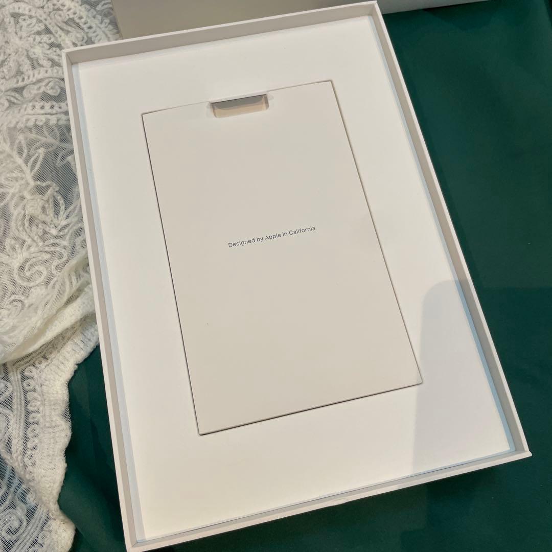 【ほぼ未使用】iPad 第9世代 64GB 箱・付属品完備 美品