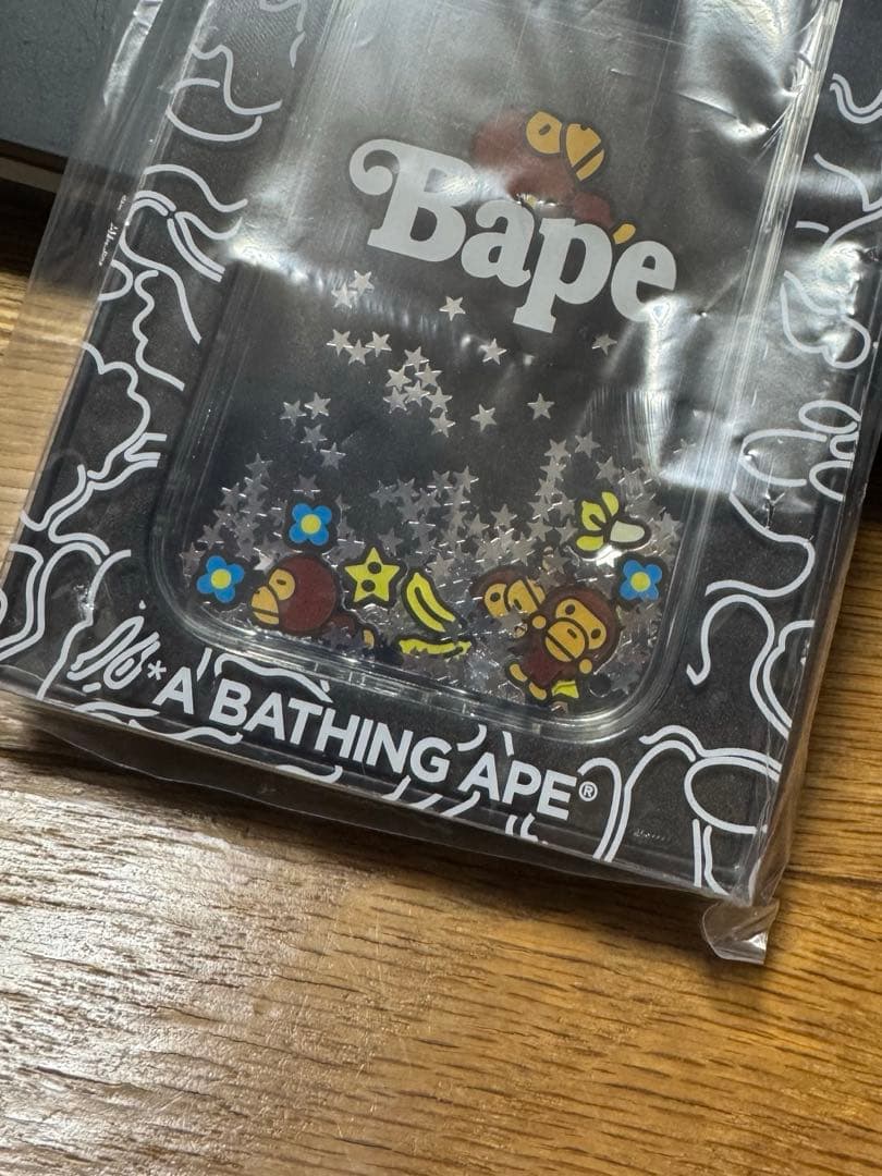 A BATHING APE iPhone17 pro ケース アベイシングエイプ
