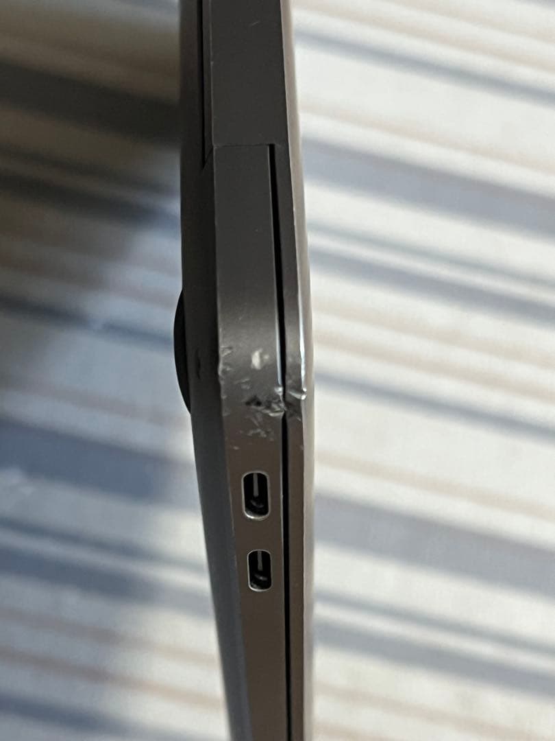 MacBook Air 13インチ (2020) i7/16G/512G