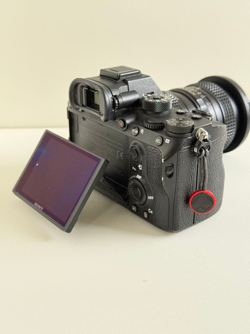 【本体のみ】SONY α7R III ボディ（ILCE-7RM3）
