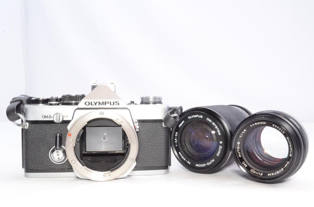OLYMPUSフィルム一眼レフカメラ OM-2N/50mm/70-210mm