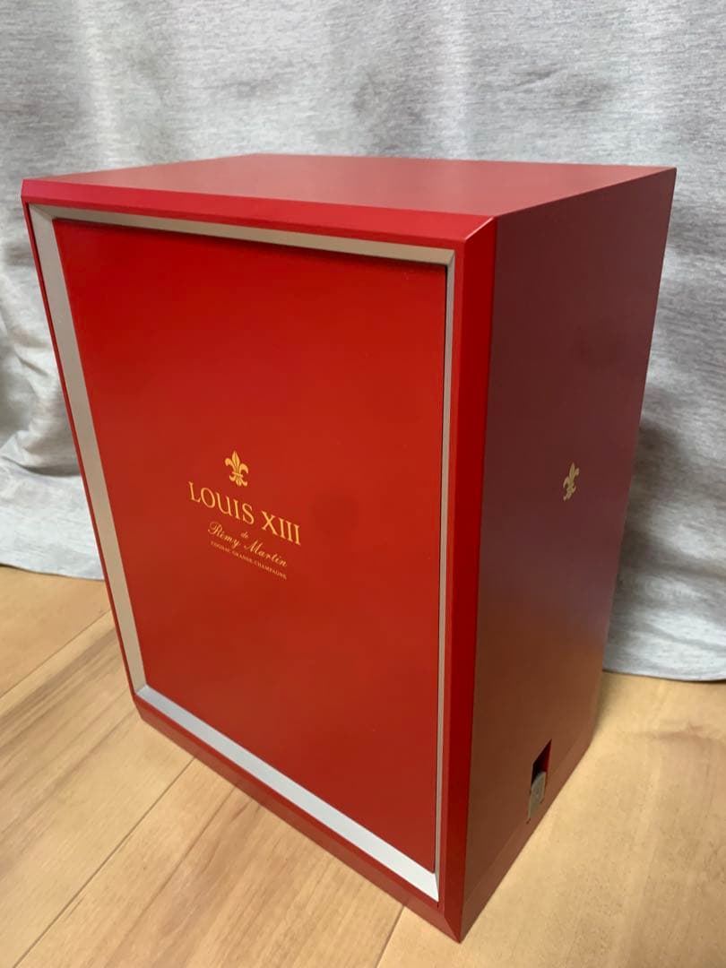 ルイ13世　LOUIS XIII 空瓶 空箱 クリスタルボトル レミーマルタン