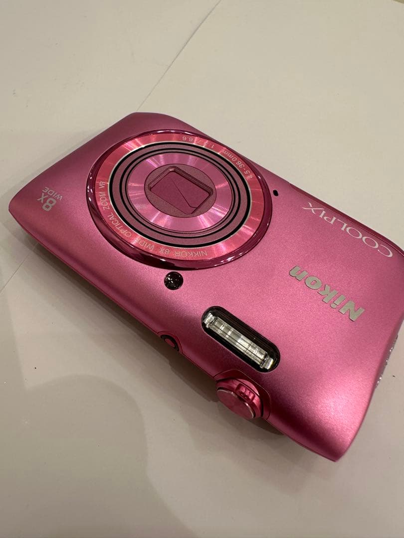 Nikon Coolpix S3300 ピンク　美品