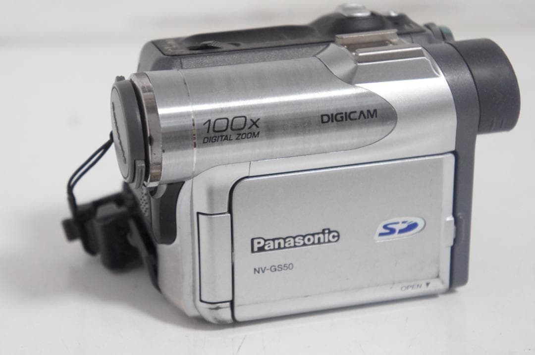 動作品★NV-GS50 Panasonic MiniDVビデオカメラ 1130