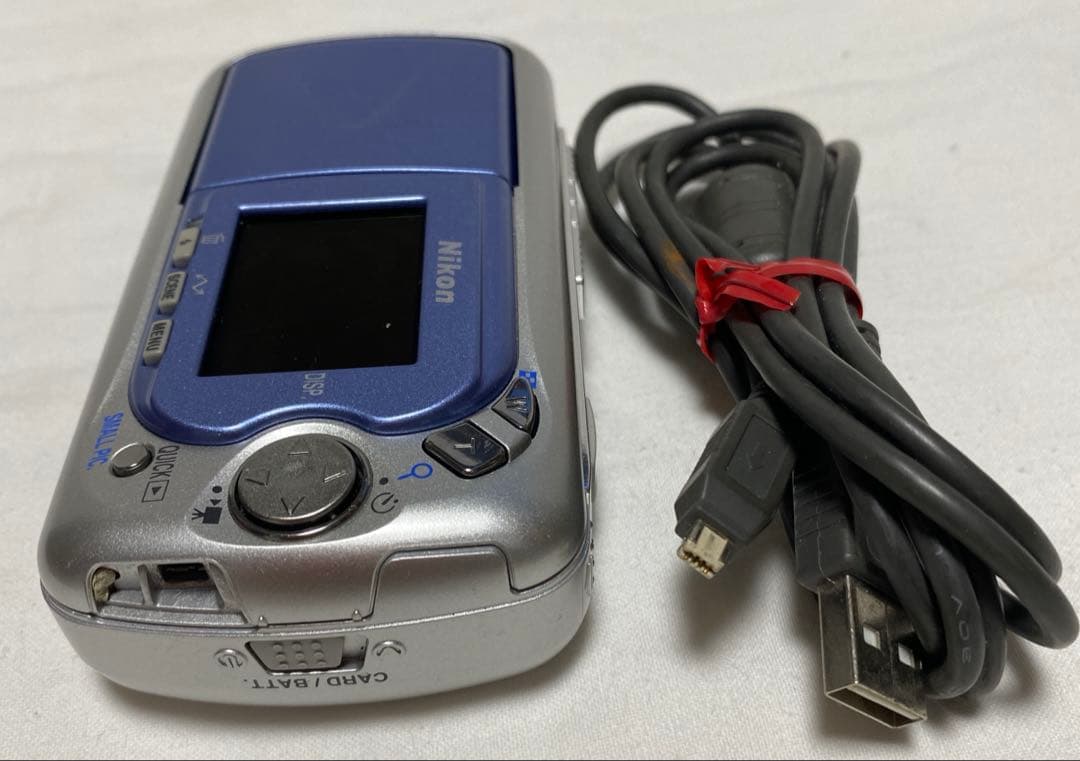 Nikon Coolpix E2500 コンパクトデジタルカメラ 中古/動作品