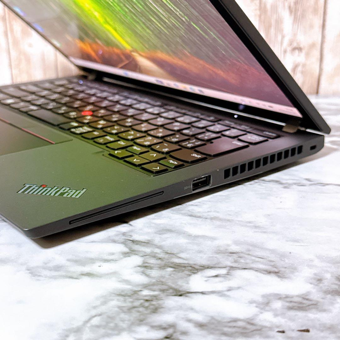 【美品】1台限定✨高性能i5＆SSD/メモリ16GB✨カメラ すぐ使えるパソコン