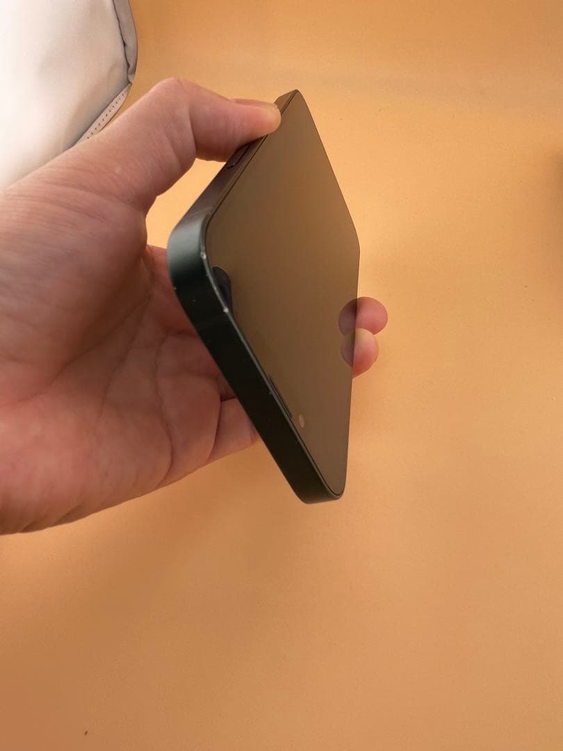 iphone13グリーン256GB SIMフリーバッテリー純正100%