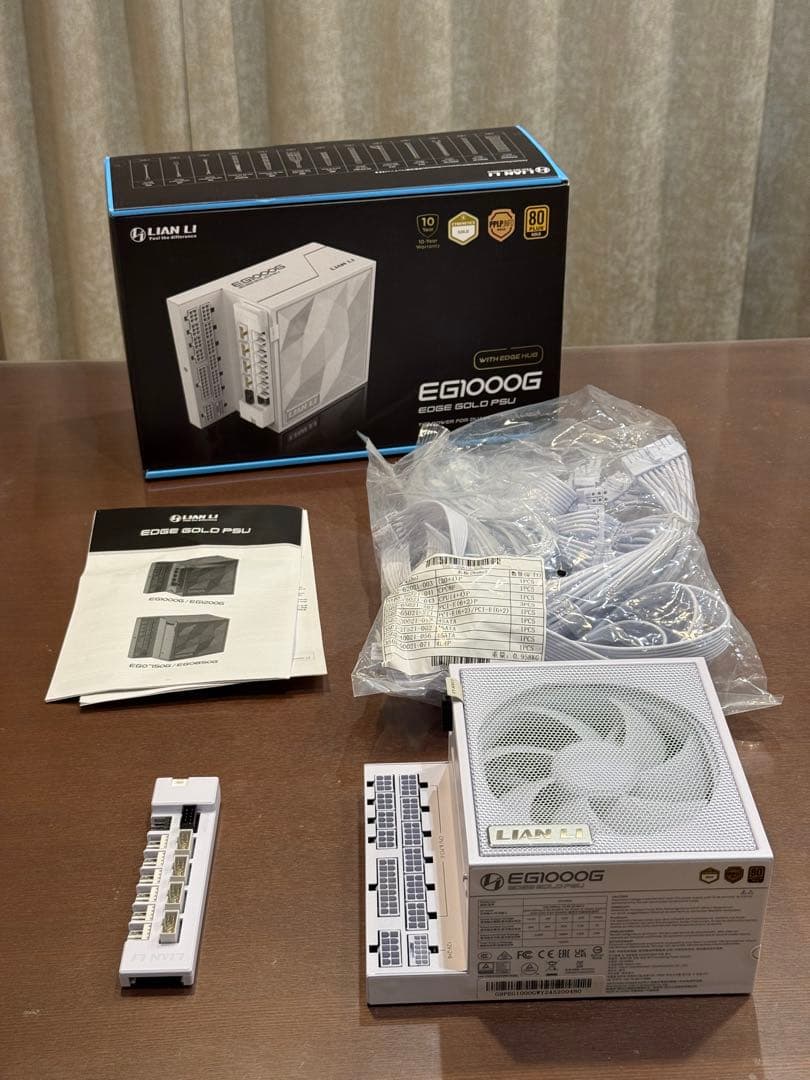 Lian Li 1000W電源 EG1000G 80 PLUS GOLD