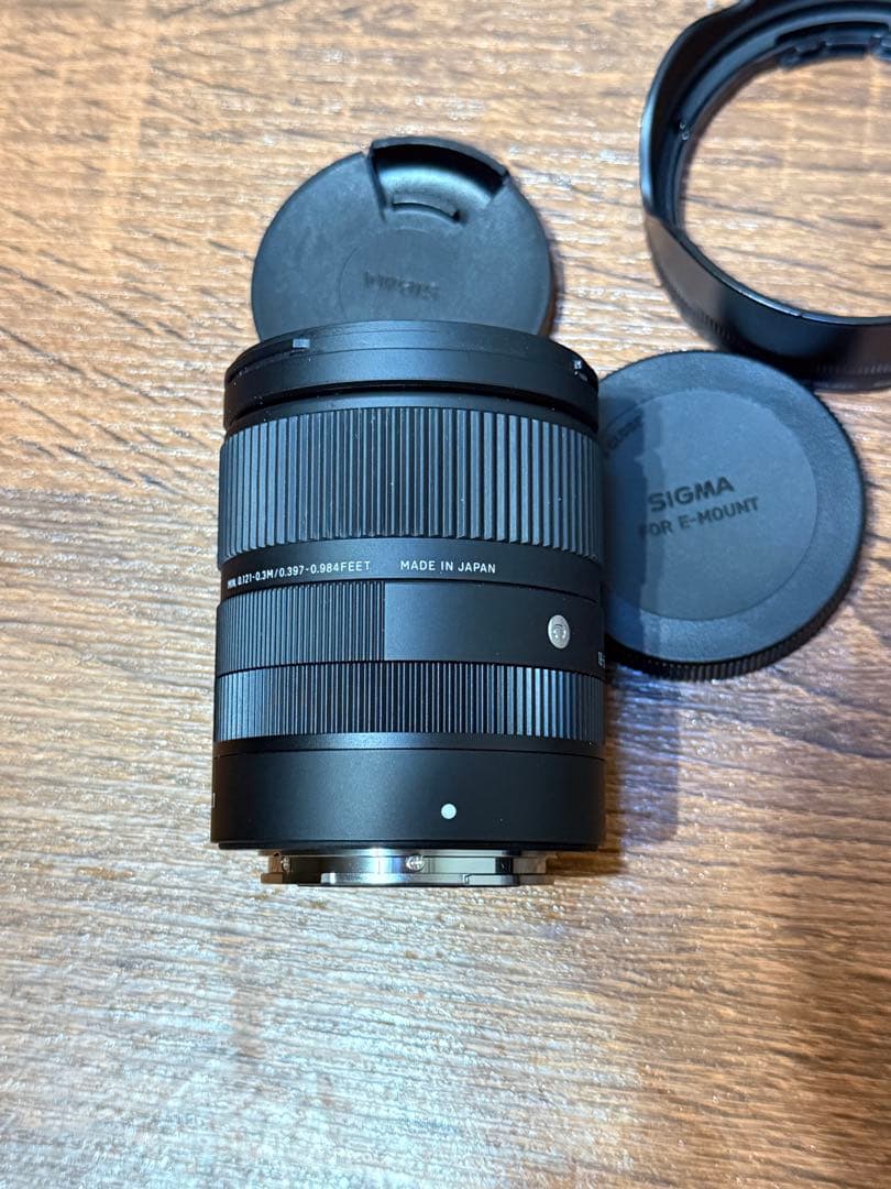SONY α6600 ミラーレスカメラ 本体とレンズsigma18-50f2.8