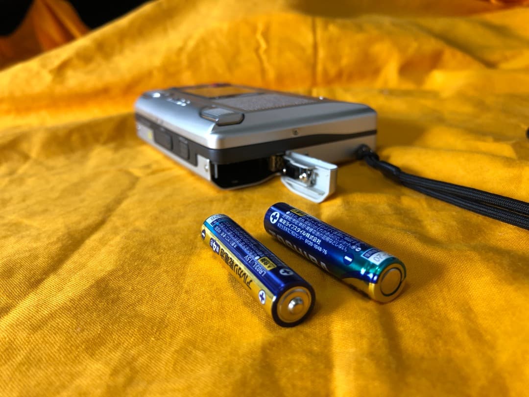 SONY ステレオカセットレコーダー TCS-100