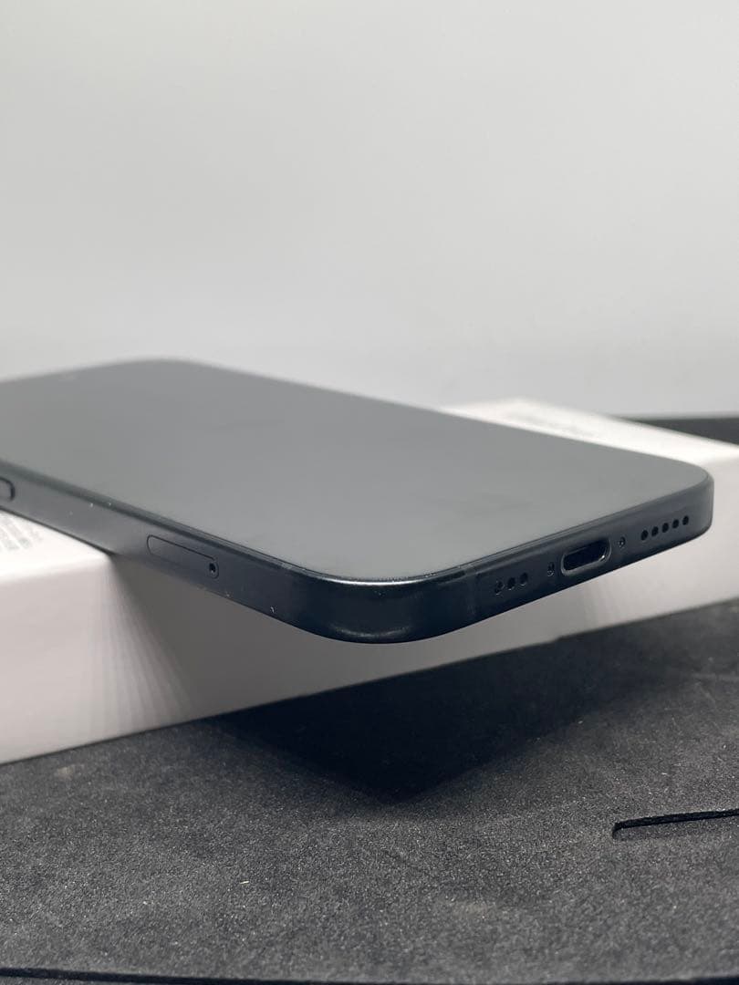 Apple iPhone15 128GB ブラック