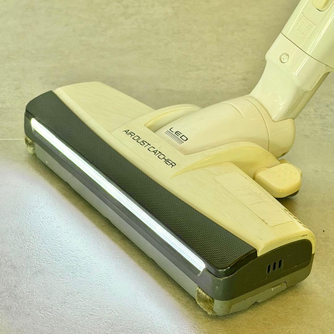 2016年製 Panasonic Jコンセプトクリーナー 紙パック付き