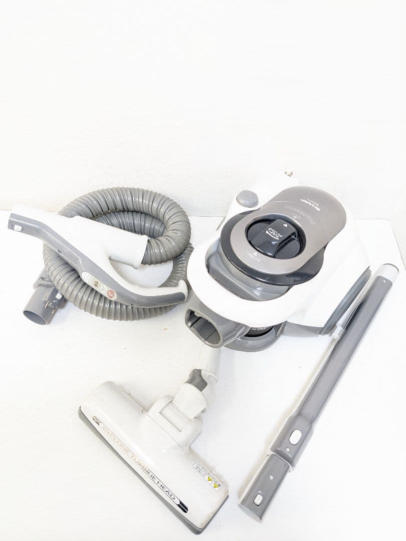 SHARP シャープ EC-CT11-S サイクロン式掃除機 2011年製