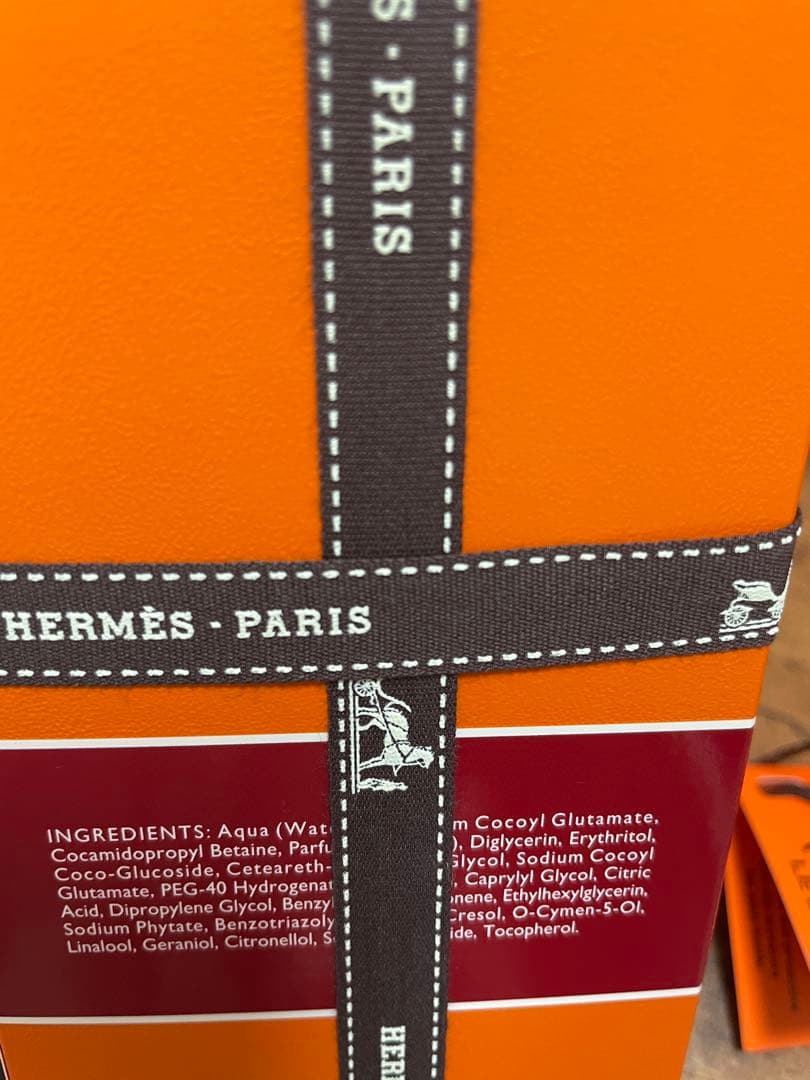 再値下げ☆新品 HERMES ハンド＆ボディクレンジングジェル滑り止めバンド付き