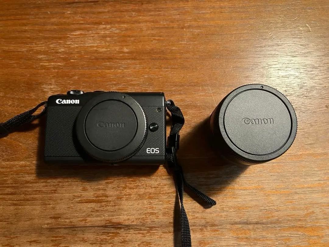 Canon EOS M100 ミラーレス一眼 15-45mm