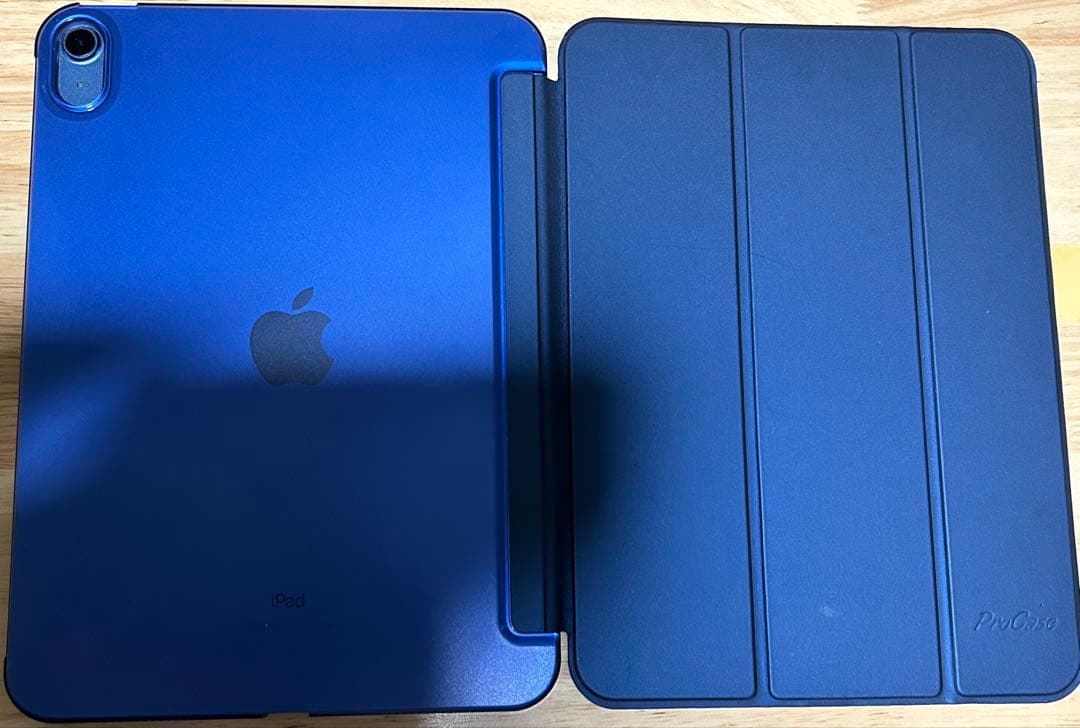 iPad 第10世代　ブルー　64GB Wi-Fiモデル　ケース　フィルム付き