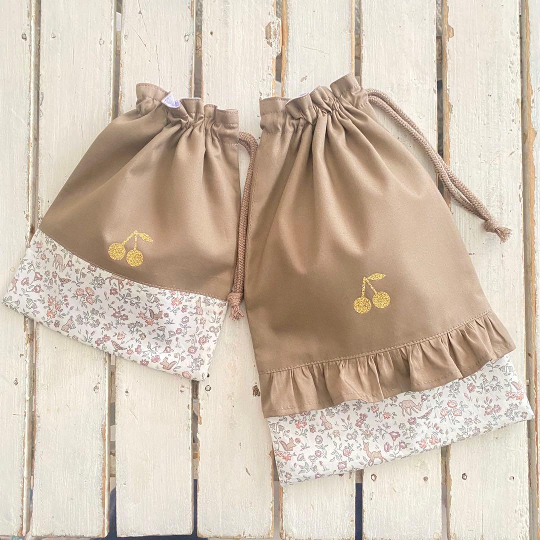 ハチ様⭐︎リバティプリント使用×さくらんぼワッペン入園入学アイテムオーダー