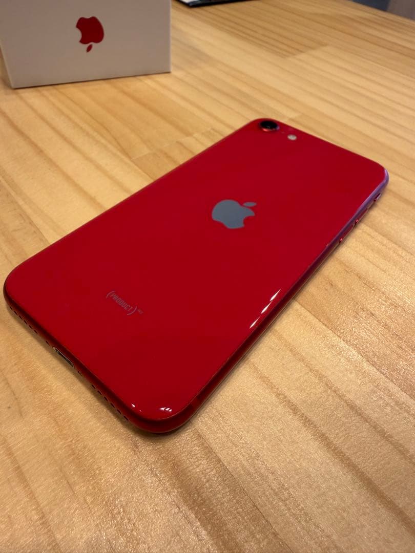iPhone SE (第2世代) 赤色 本体　64GB