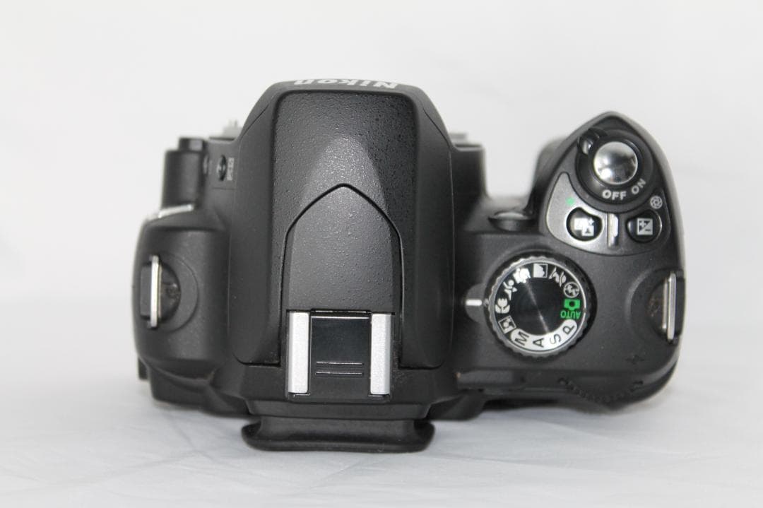 ●手ぶれ補正✨ Nikon D60 一眼レフ レンズセット 充電器付　デジカメ