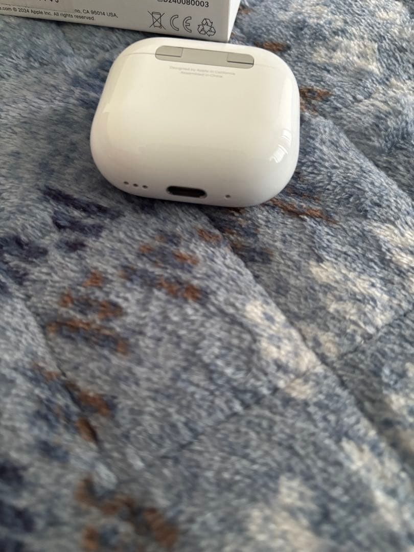 AirPods4 アクティブノイズキャンセル