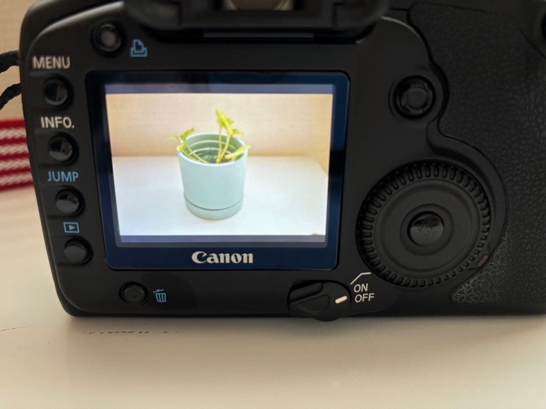 Canon EOS 5D デジタル一眼レフカメラ　本体