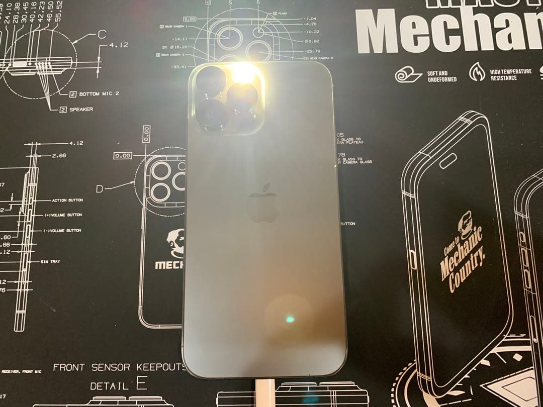 L*1様 Apple iPhone XR カスタム16ProMax風 128GB