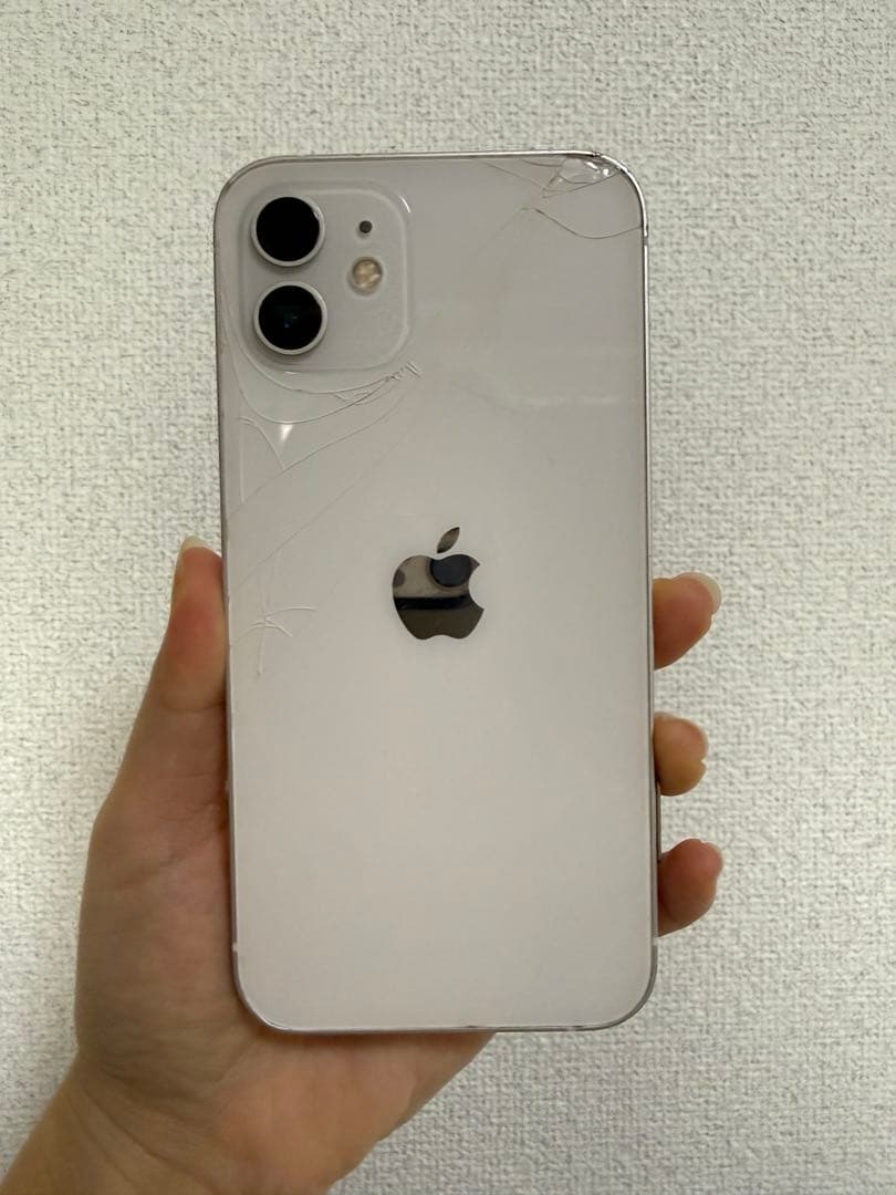 【SIMフリー】iPhone 12 ホワイト 128GB ※背面割れ
