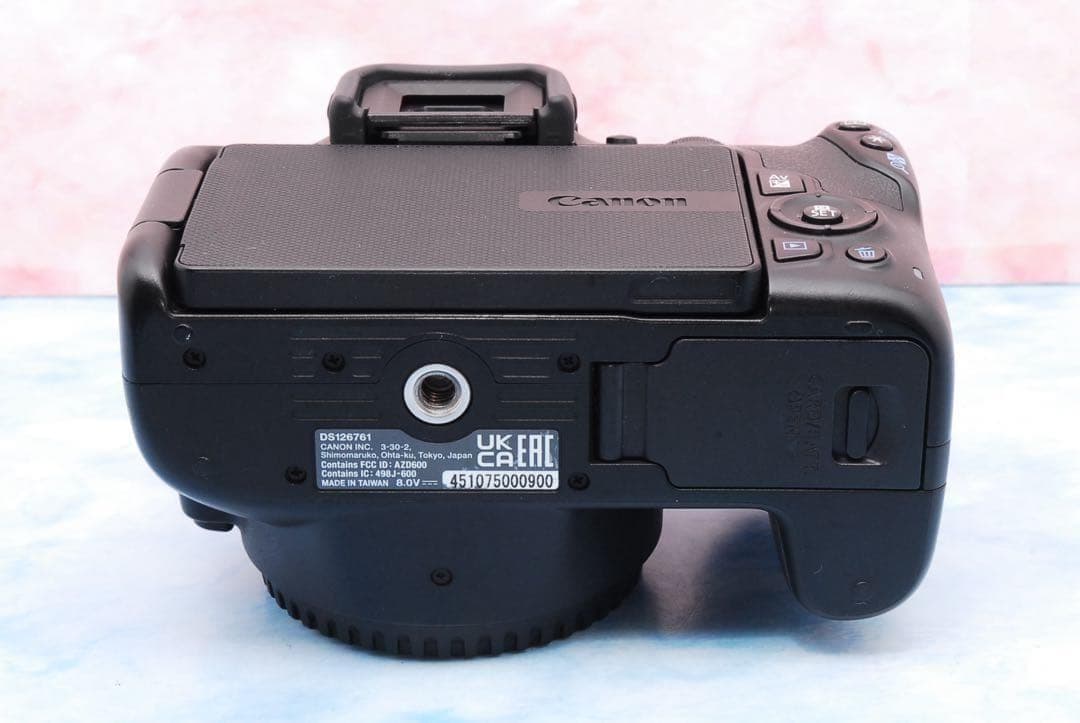 Canon EOS Kiss X10☆一眼レフカメラ☆超望遠レンズ付☆入学式