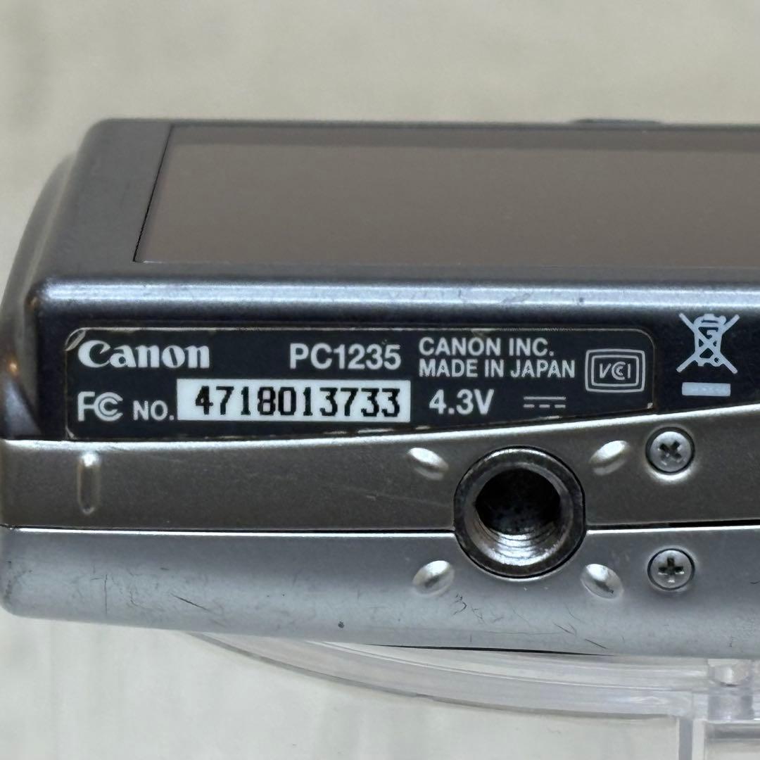 Canon カメラ　IXY 810IS PC1235 充電器 コンデジ　動作品