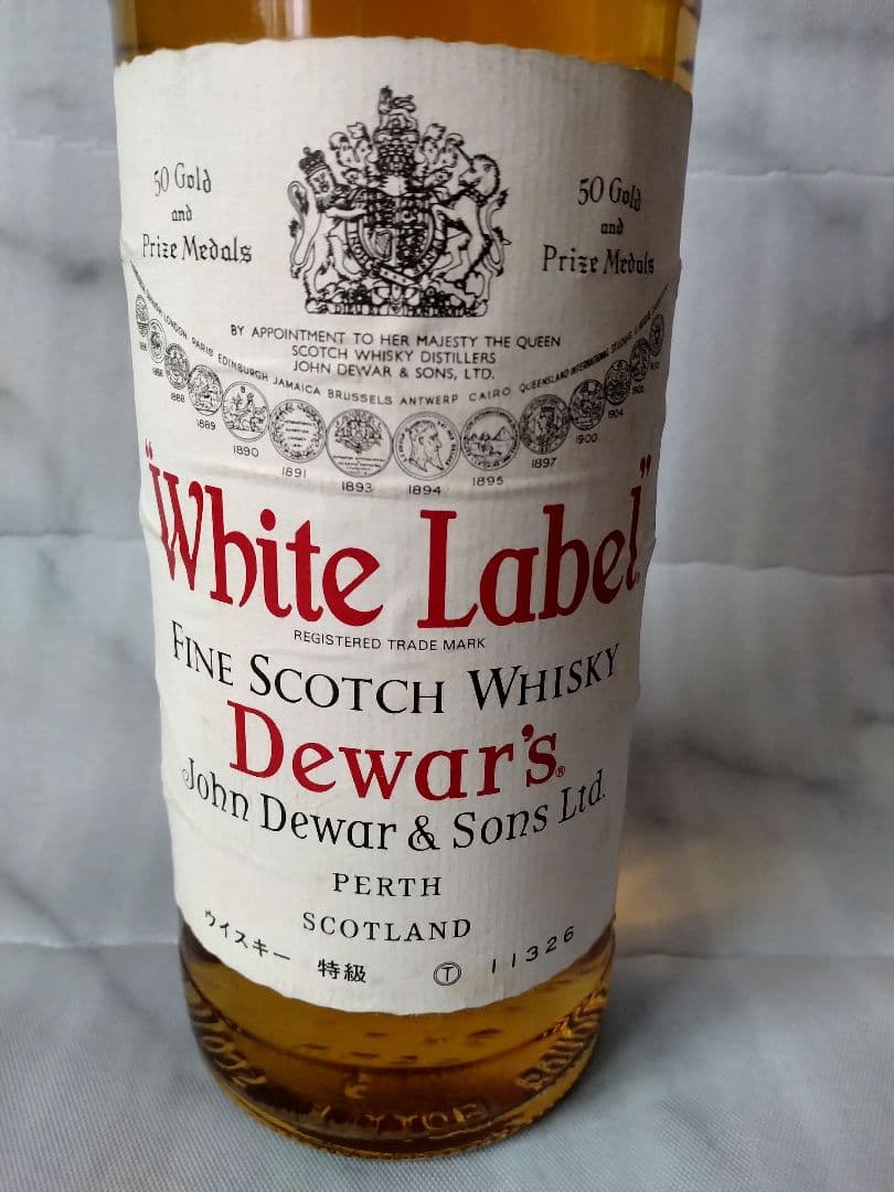 Dewar's White Label スコッチウイスキー 750ml