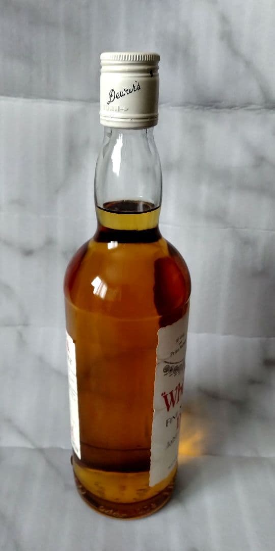Dewar's White Label スコッチウイスキー 750ml